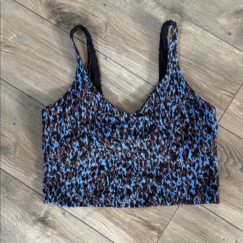 lululemon athletica Blue and Black Patterned Crop Top